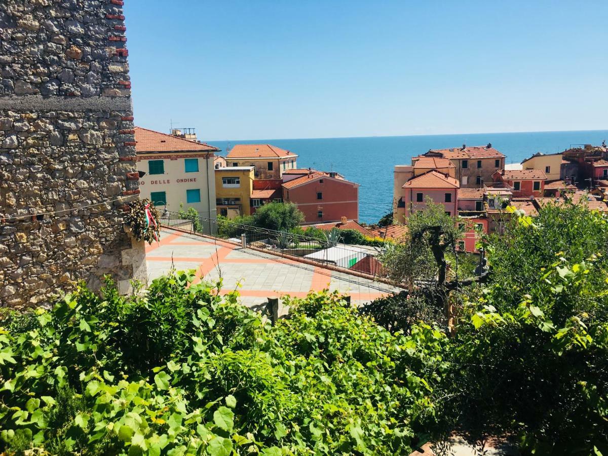 Apartamento Vento Di Mare Tellaro Exterior foto